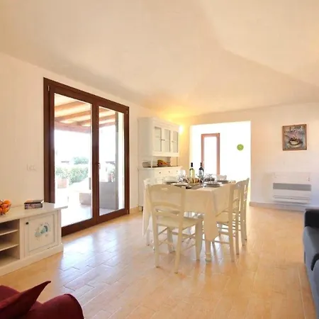 Aparthotel With Private Pool In Just 500 Meters From The Sea Costa Rei