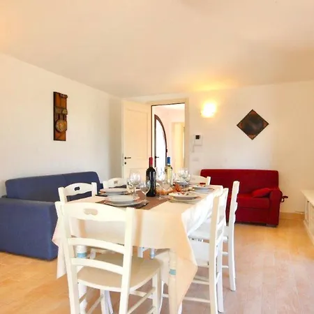 Lägenhetshotell With Private Pool In Just 500 Meters From The Sea Costa Rei