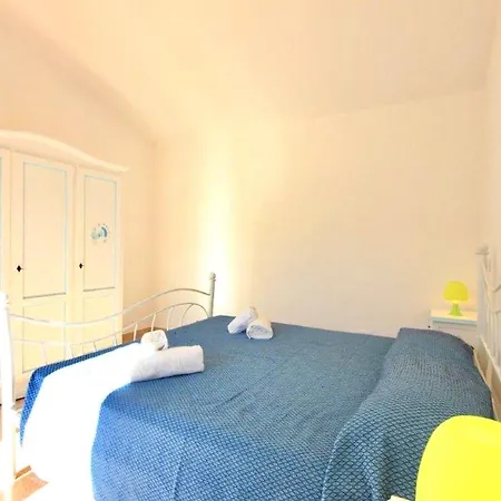 With Private Pool In Just 500 Meters From The Sea Lägenhetshotell