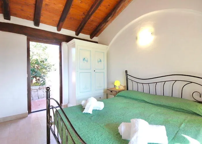 Apartmanhotel With Private Pool In Just 500 Meters From The Sea 4*